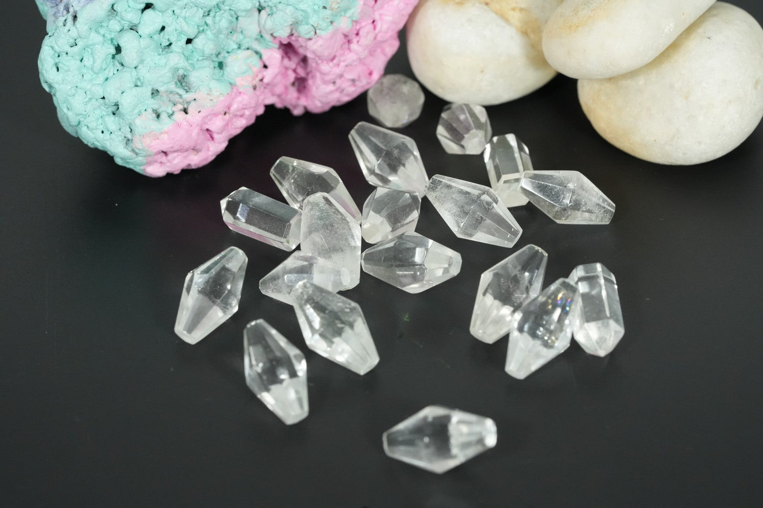 Herkimer Diamonds: Nature’s Sparkling Wonder | Alayla