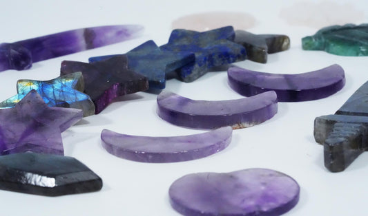 Mixed Gemstones (Labradorite, Lapis Lazuli, Amethyst, Green Adventurine, Rose Quartz, Clear Quartz)